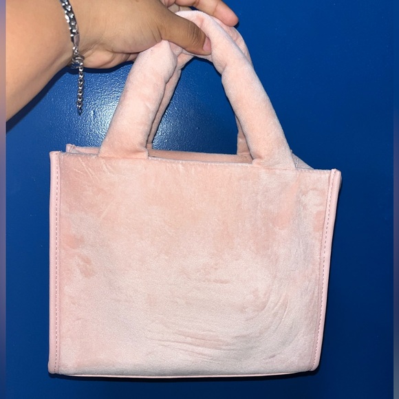 Juicy Couture Soft Pink Tote with Rhinestone Logo - Picture 2 of 4